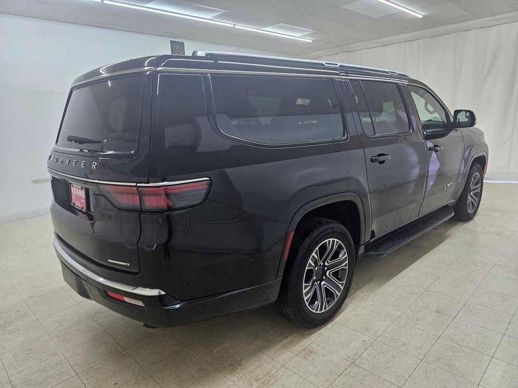 Jeep Wagoneer L  2024