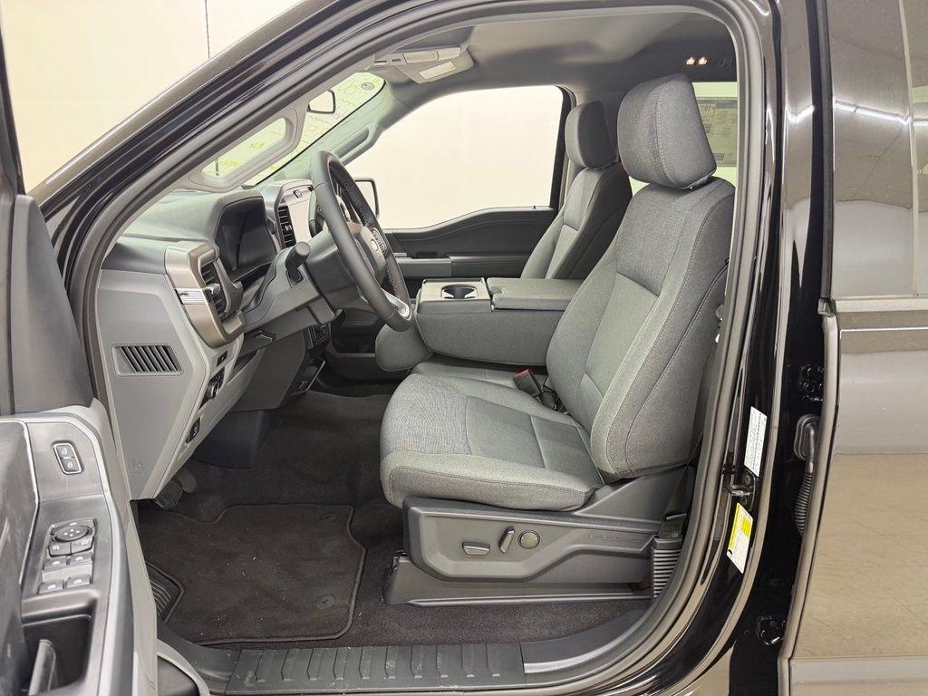 Ford F-150  2026