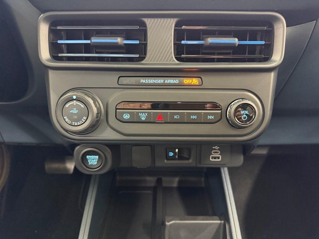 Ford Maverick  2026