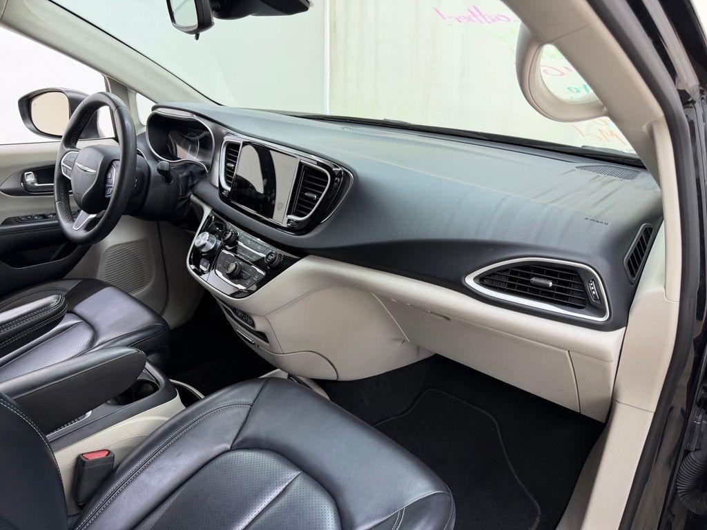Chrysler Pacifica  2023