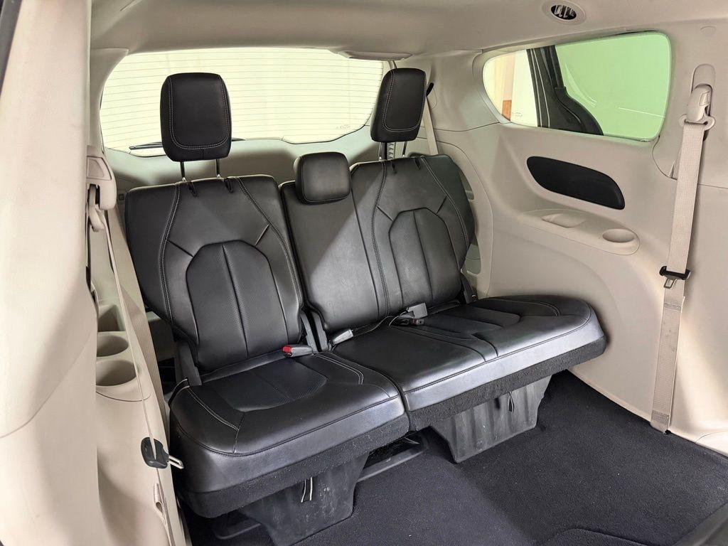 Chrysler Pacifica  2023