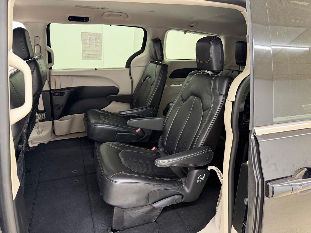 Chrysler Pacifica  2023