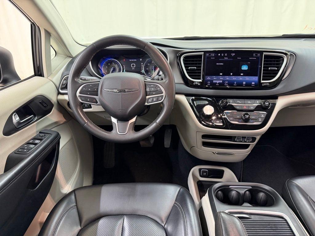 Chrysler Pacifica  2023