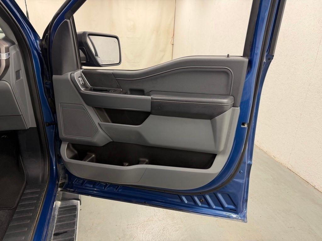 Ford F-150  2025