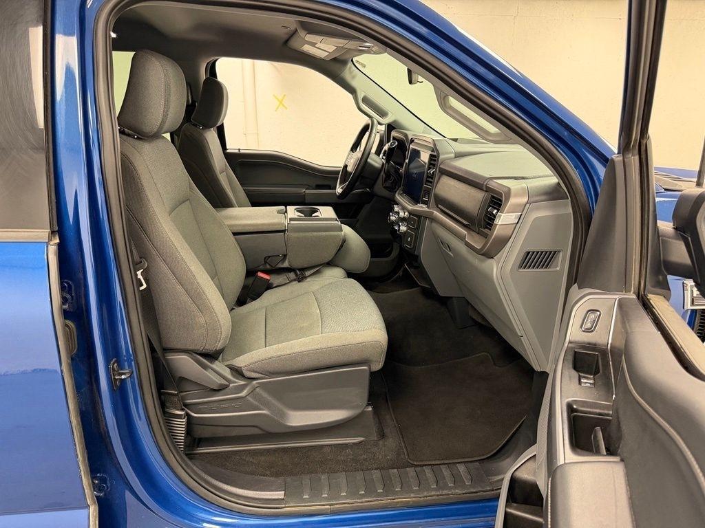 Ford F-150  2025