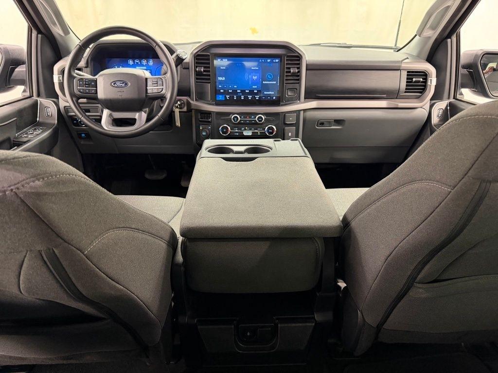 Ford F-150  2025