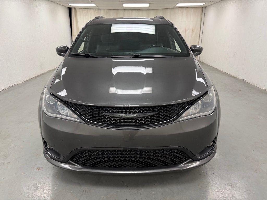 Chrysler Pacifica  2019