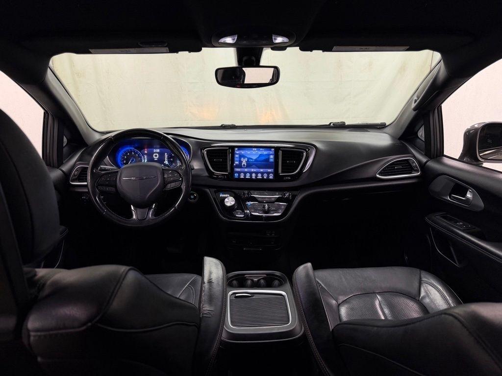 Chrysler Pacifica  2019