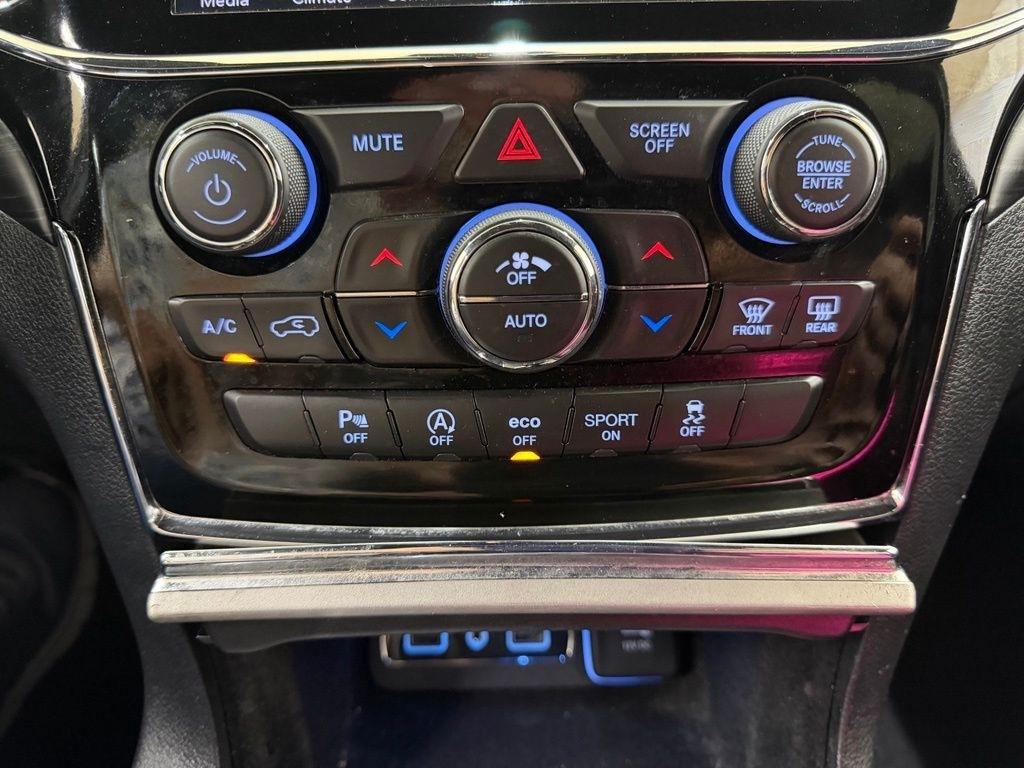 Jeep Grand Cherokee  2020