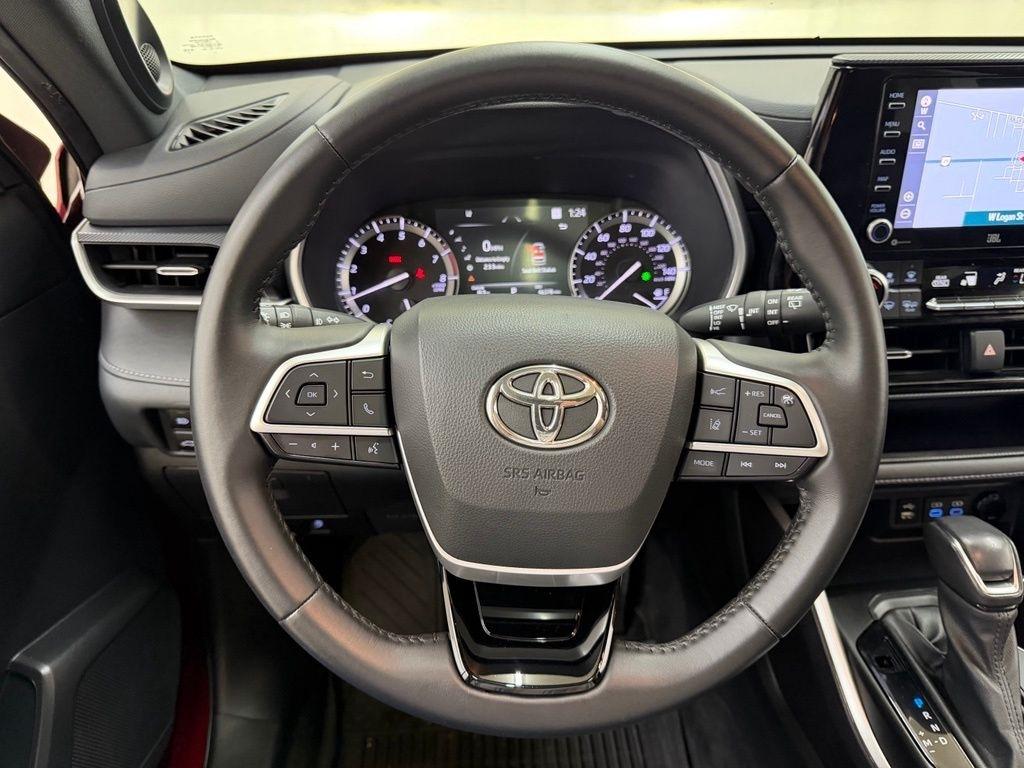 Toyota Highlander  2022