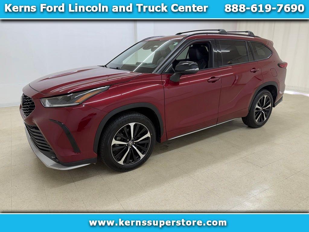 2022 Toyota Highlander XSE