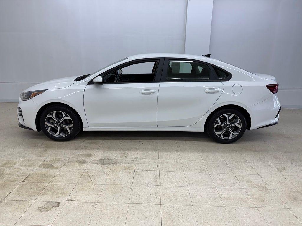 Used 2021 Kia Forte LXS with VIN 3KPF24AD7ME411065 for sale in Saint Marys, OH