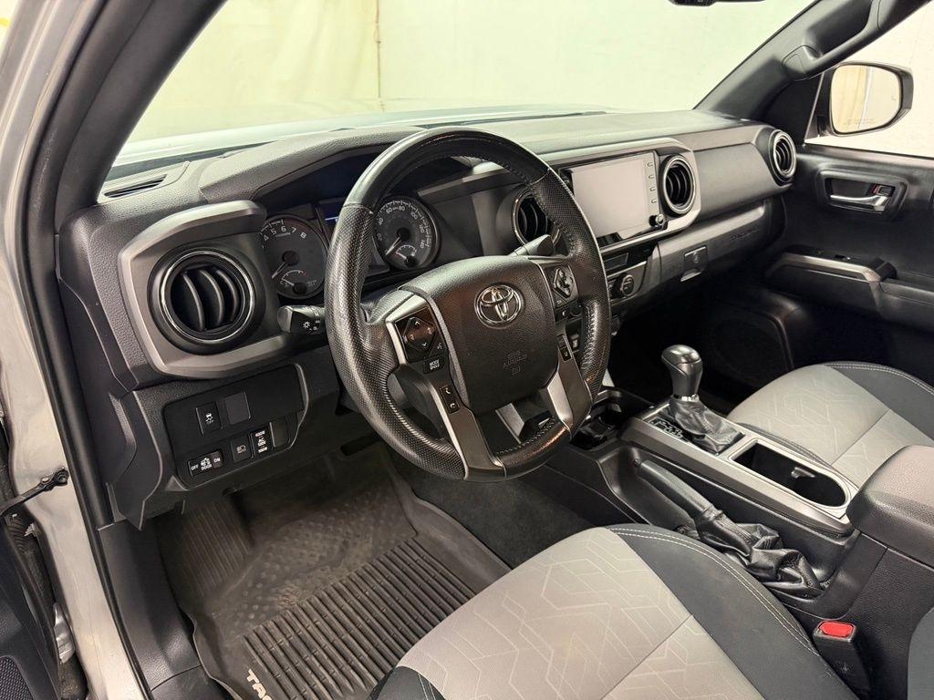 Toyota Tacoma  2021