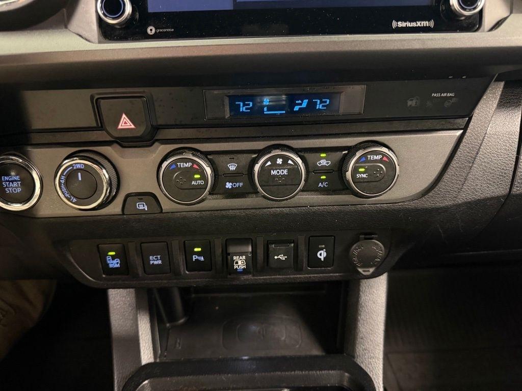 Toyota Tacoma  2021