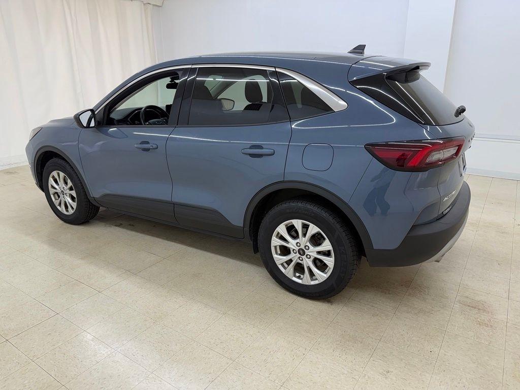 Ford Escape  2024