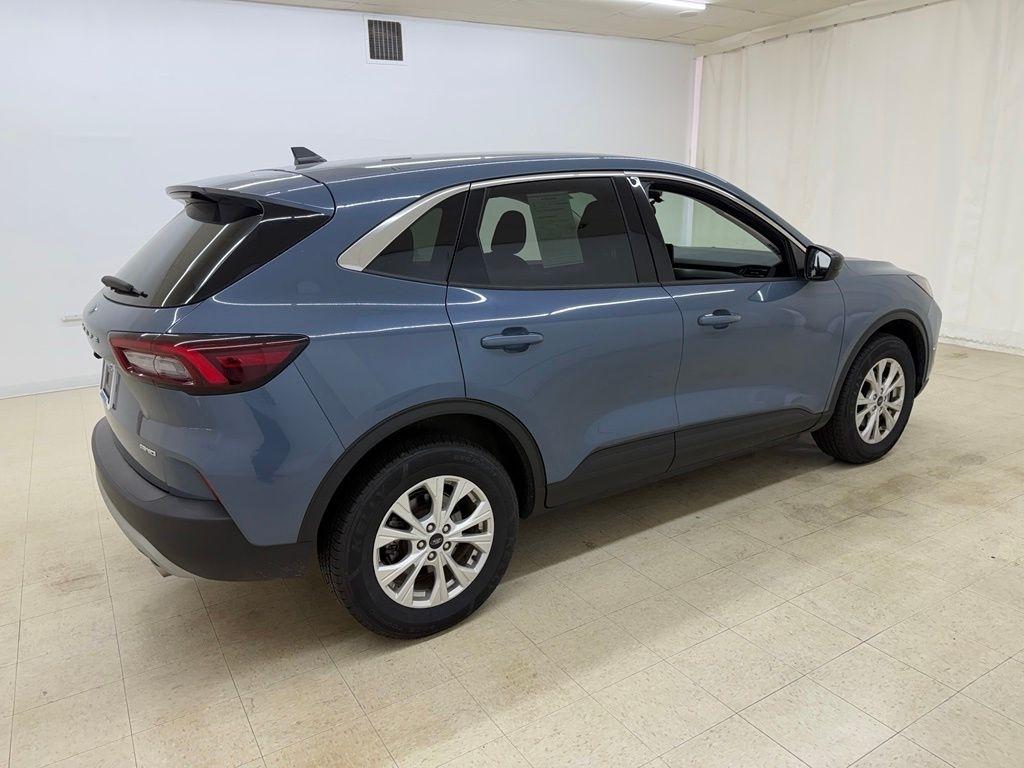 Ford Escape  2024