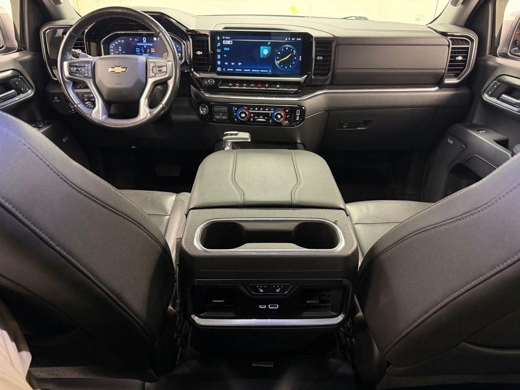 Chevrolet Silverado 1500  2023