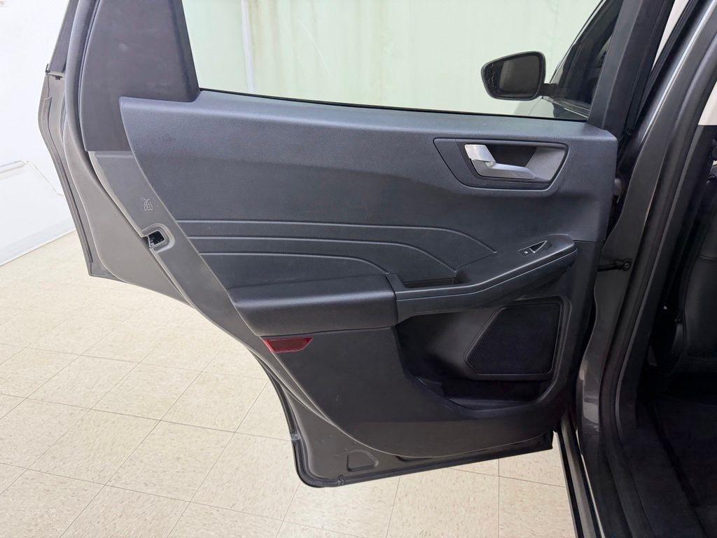 Ford Escape  2022
