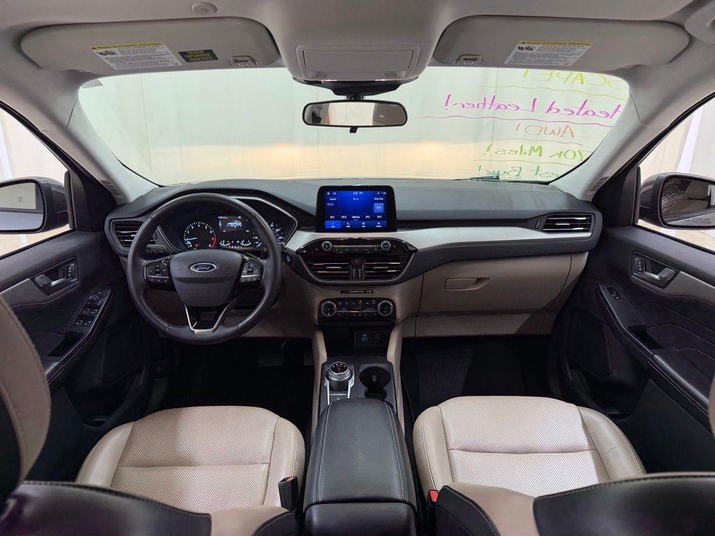 Ford Escape  2022