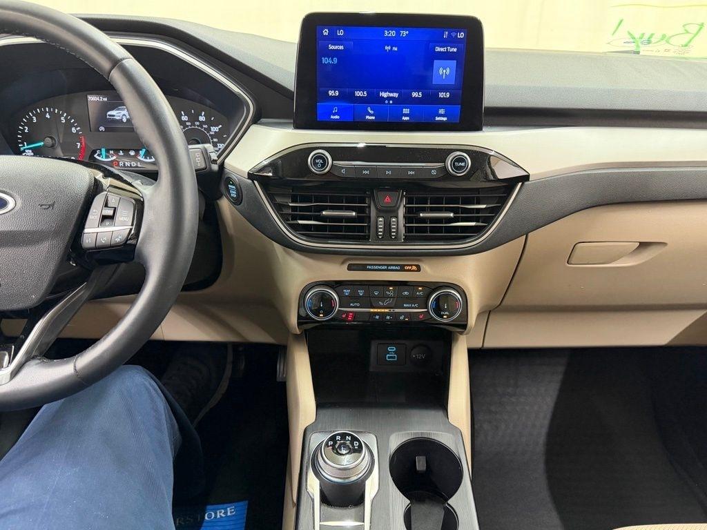 Ford Escape  2022