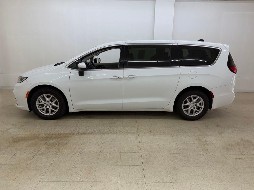 Chrysler Pacifica  2023
