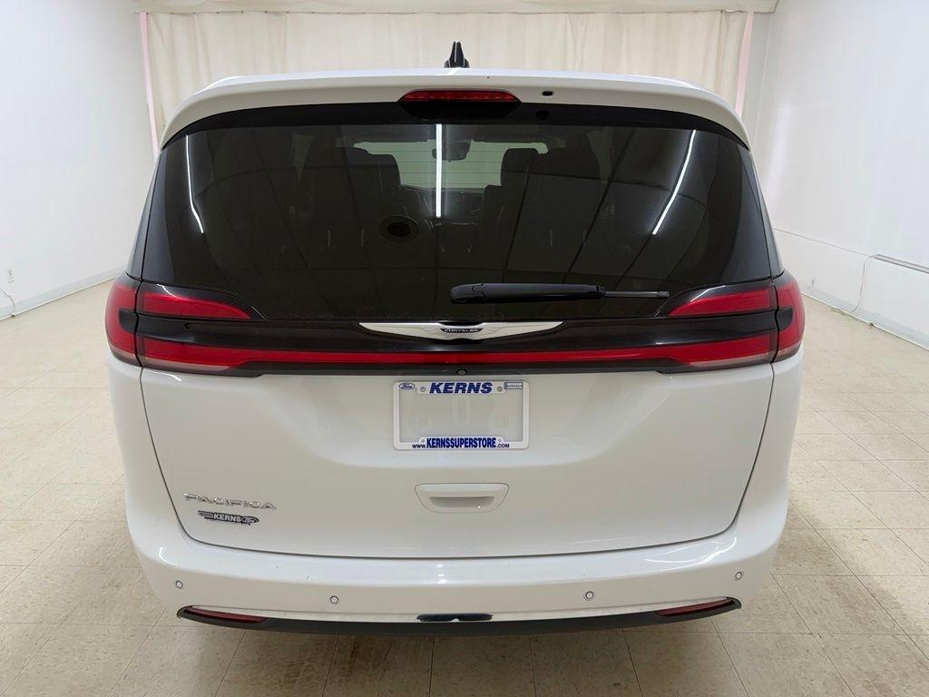 Chrysler Pacifica  2023