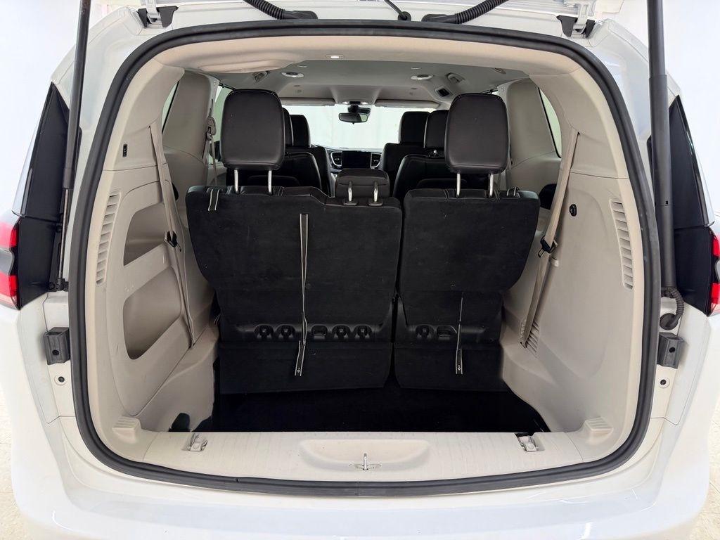 Chrysler Pacifica  2023