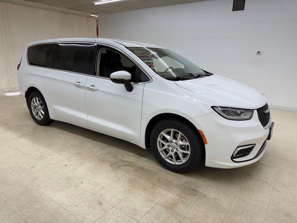 Chrysler Pacifica  2023