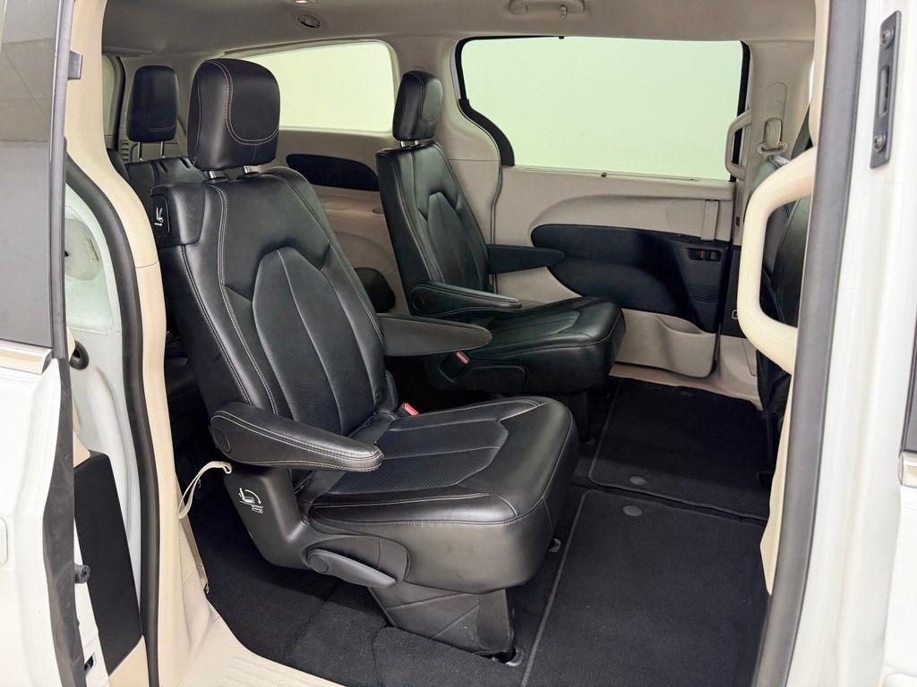 Chrysler Pacifica  2023