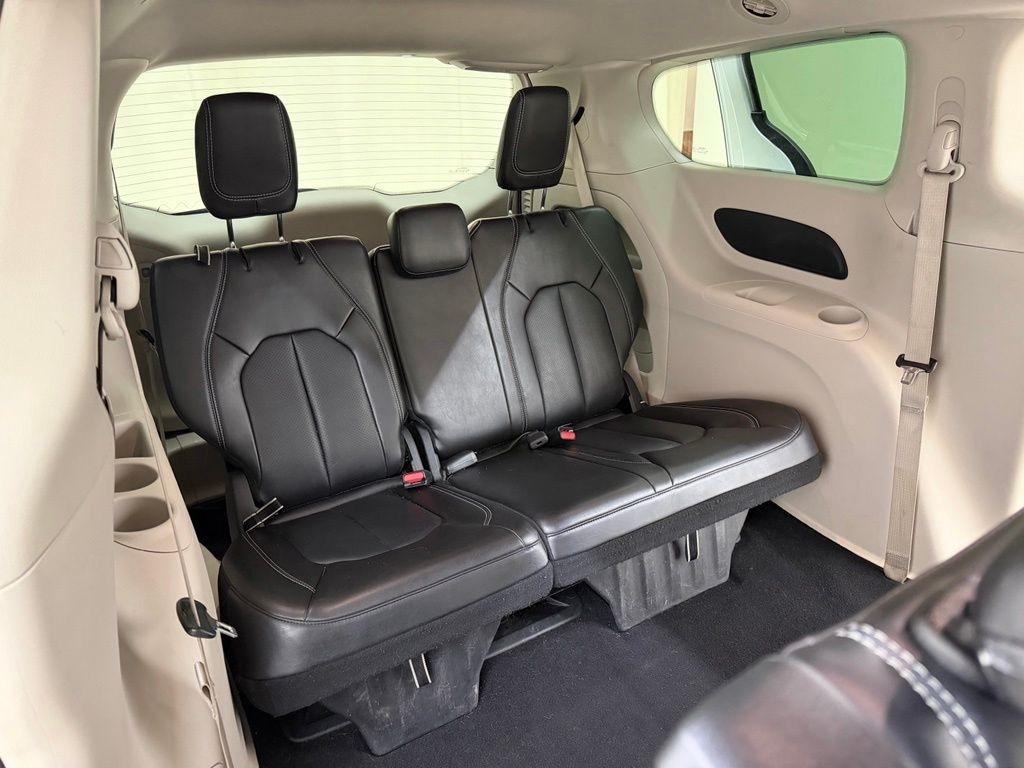 Chrysler Pacifica  2023