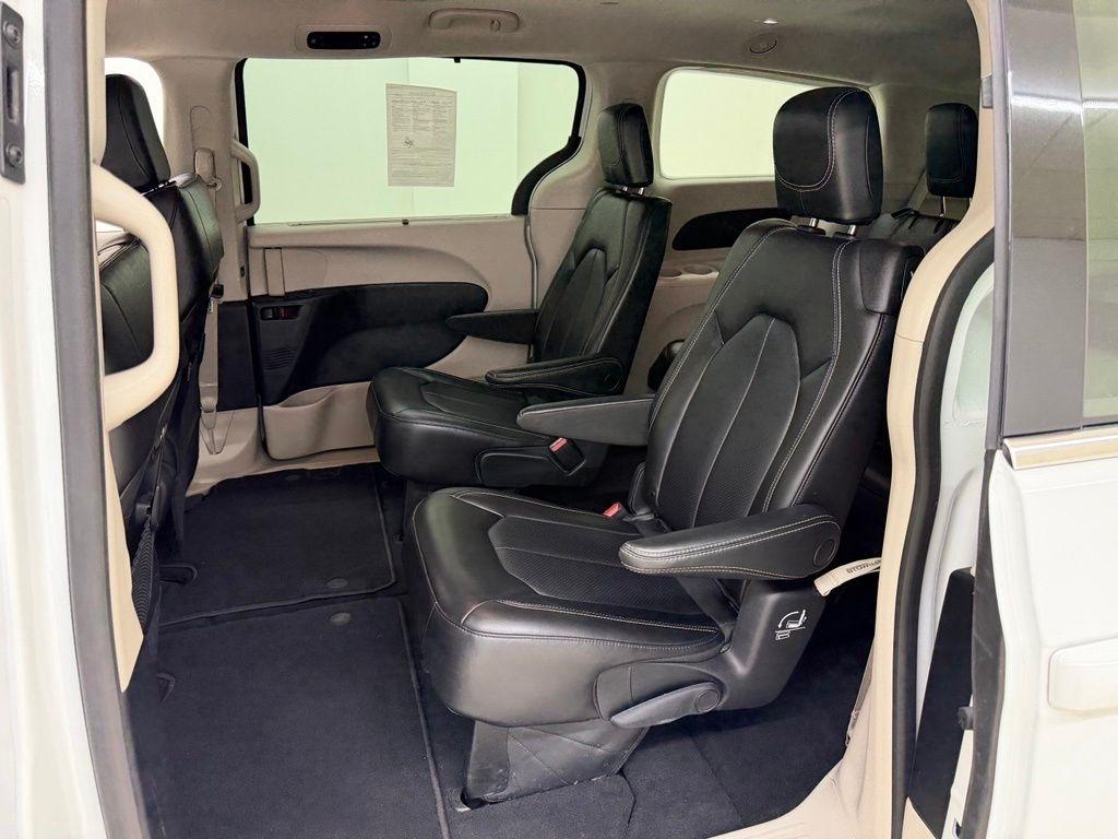 Chrysler Pacifica  2023