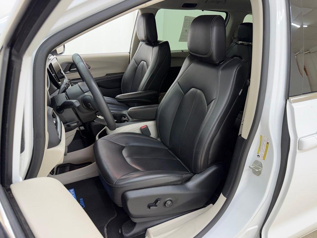 Chrysler Pacifica  2023