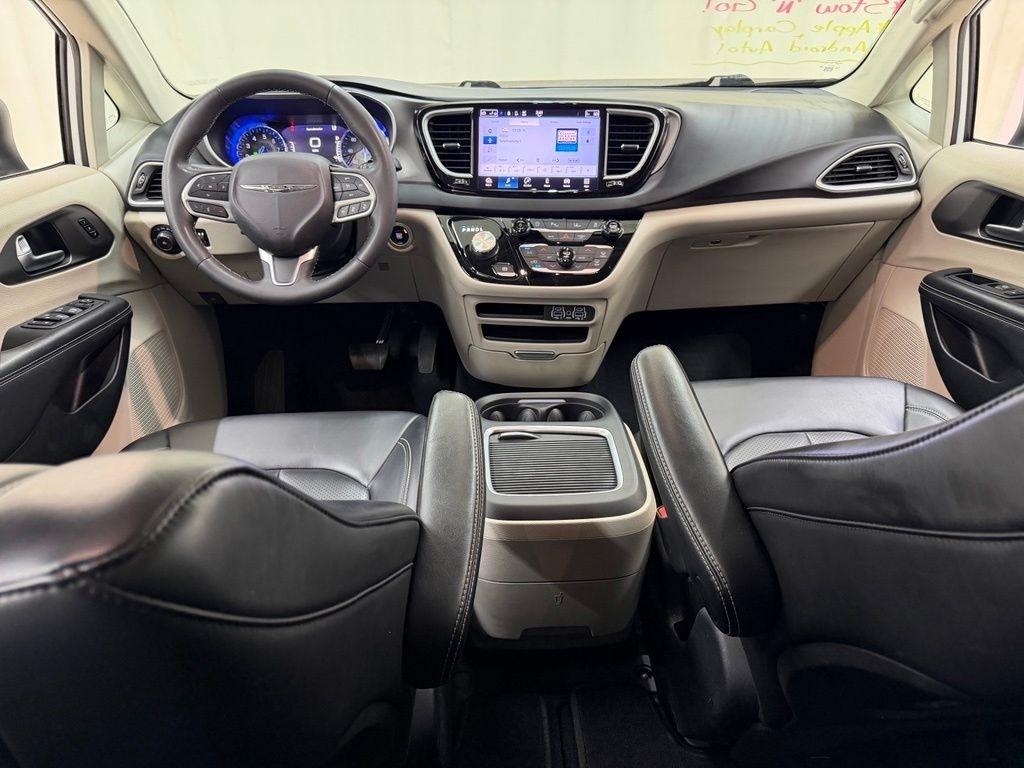 Chrysler Pacifica  2023
