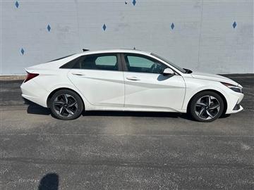 2021 Hyundai Elantra 