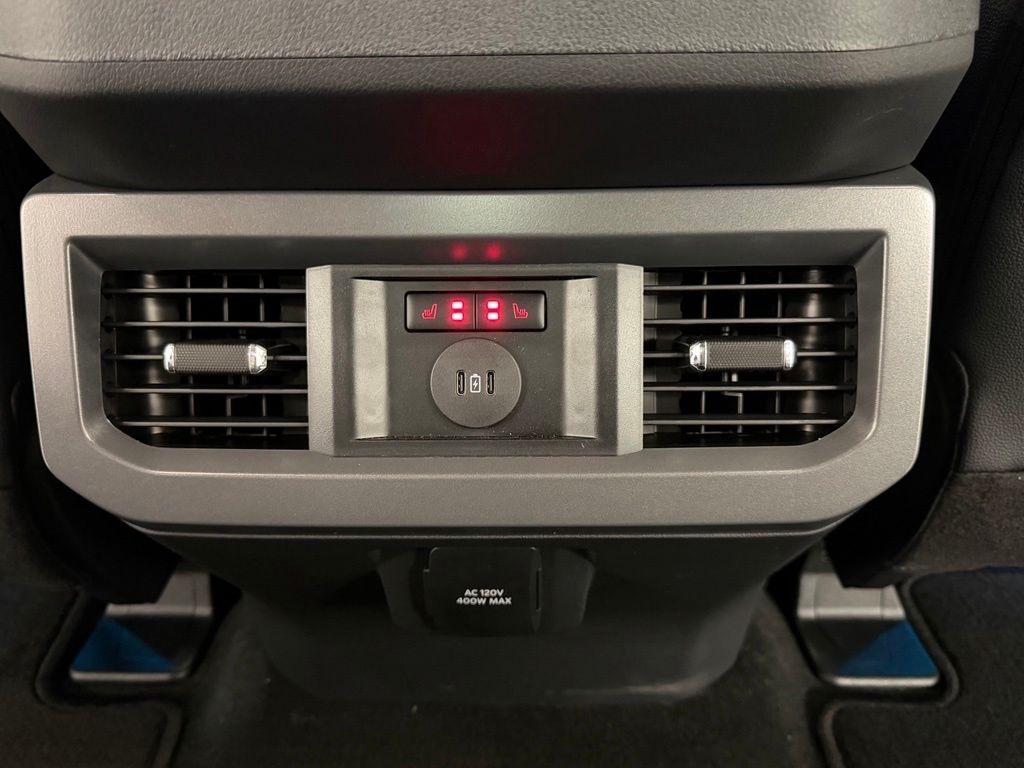 Ford F-250 SD  2027
