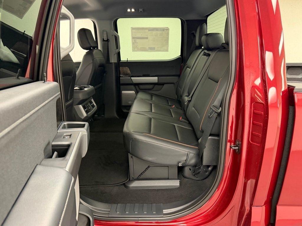 Ford F-250 SD  2027