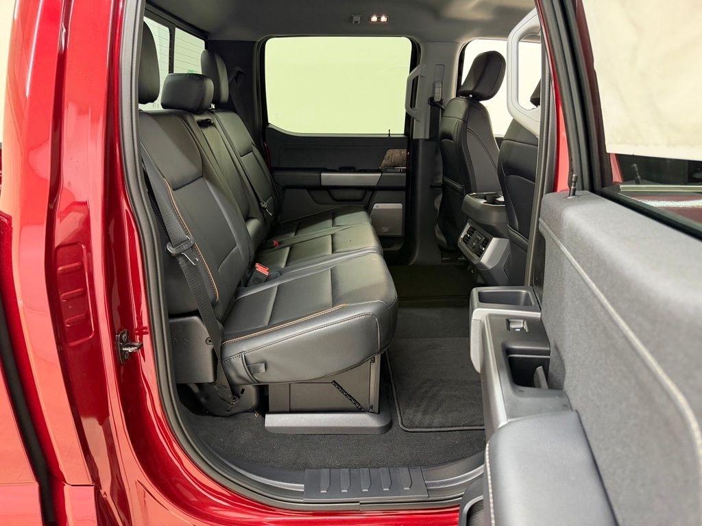 Ford F-250 SD  2027