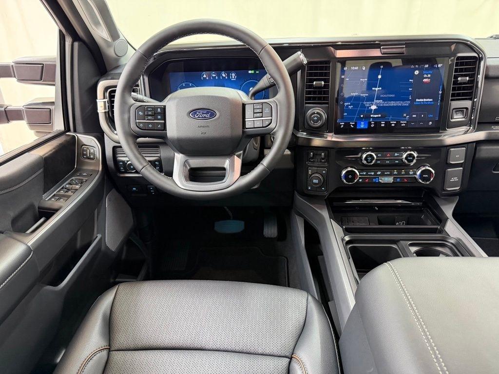 Ford F-250 SD  2027