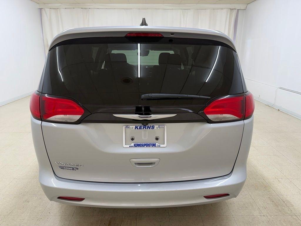 Chrysler Voyager  2023