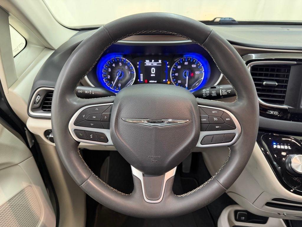 Chrysler Voyager  2023