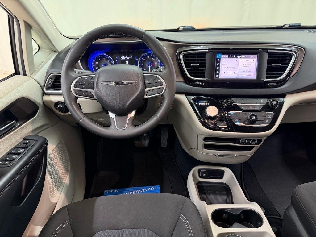 Chrysler Voyager  2023