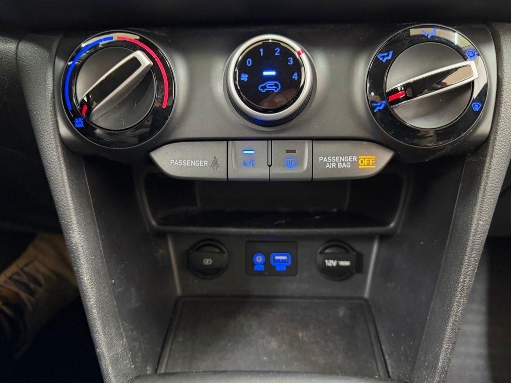 Hyundai Kona  2020