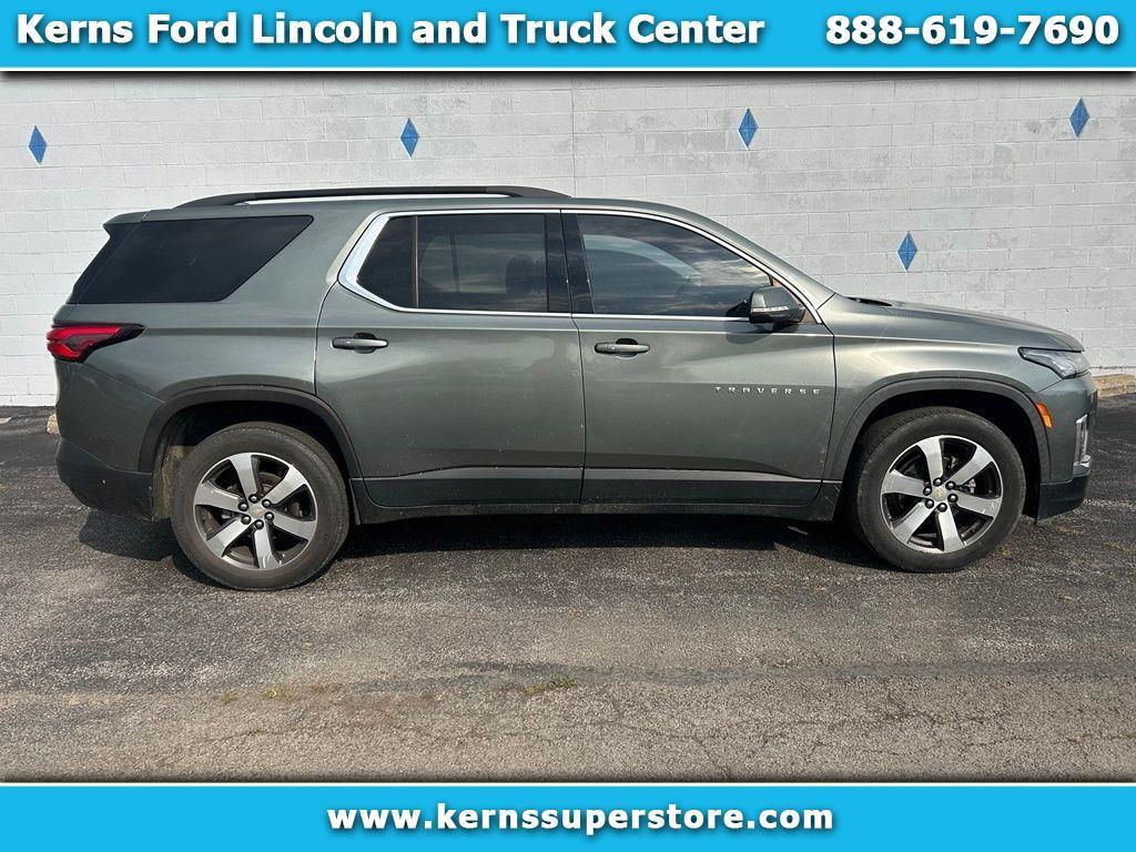 2022 Chevrolet Traverse LT Leather