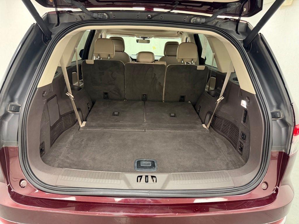 Lincoln Aviator  2020