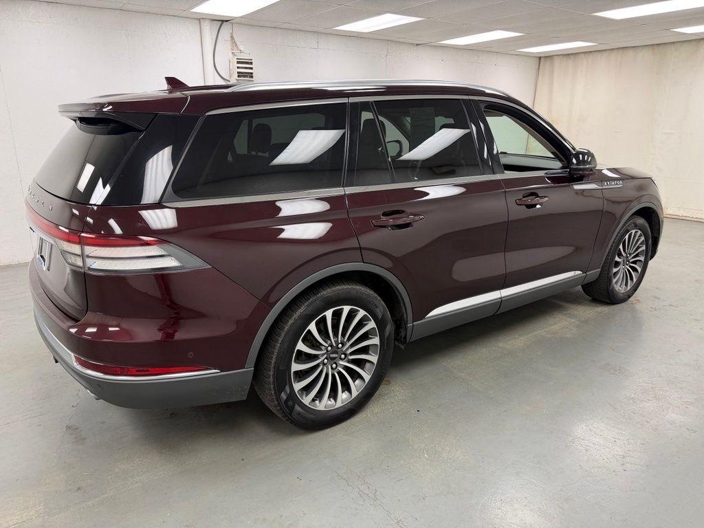 Lincoln Aviator  2020