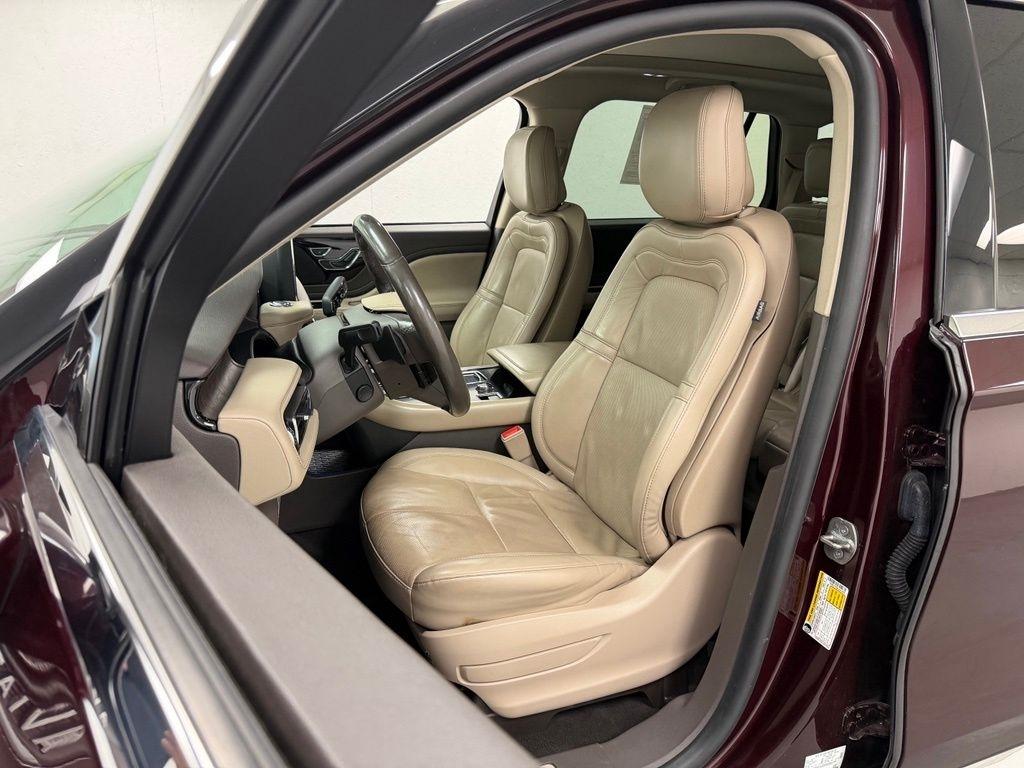 Lincoln Aviator  2020