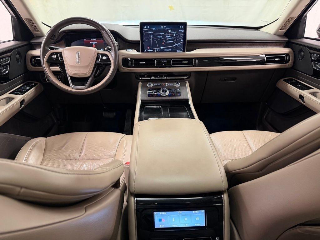 Lincoln Aviator  2020