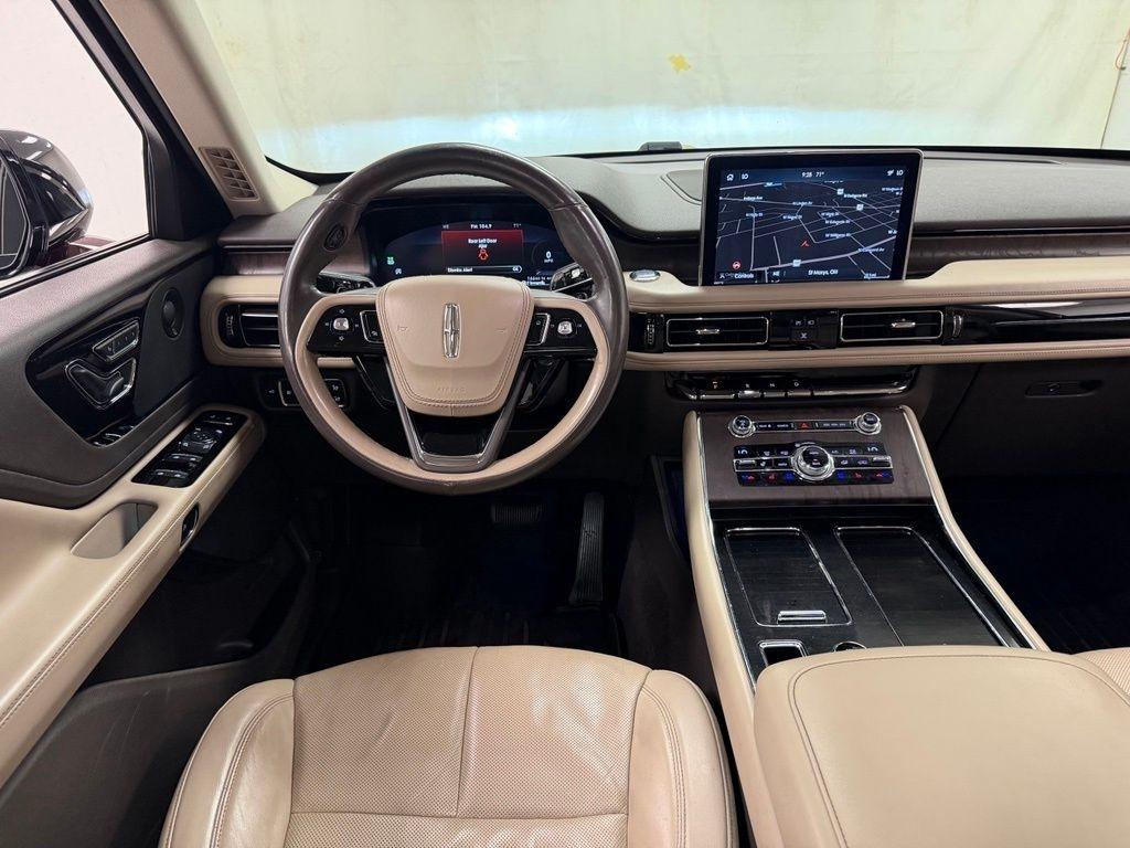Lincoln Aviator  2020