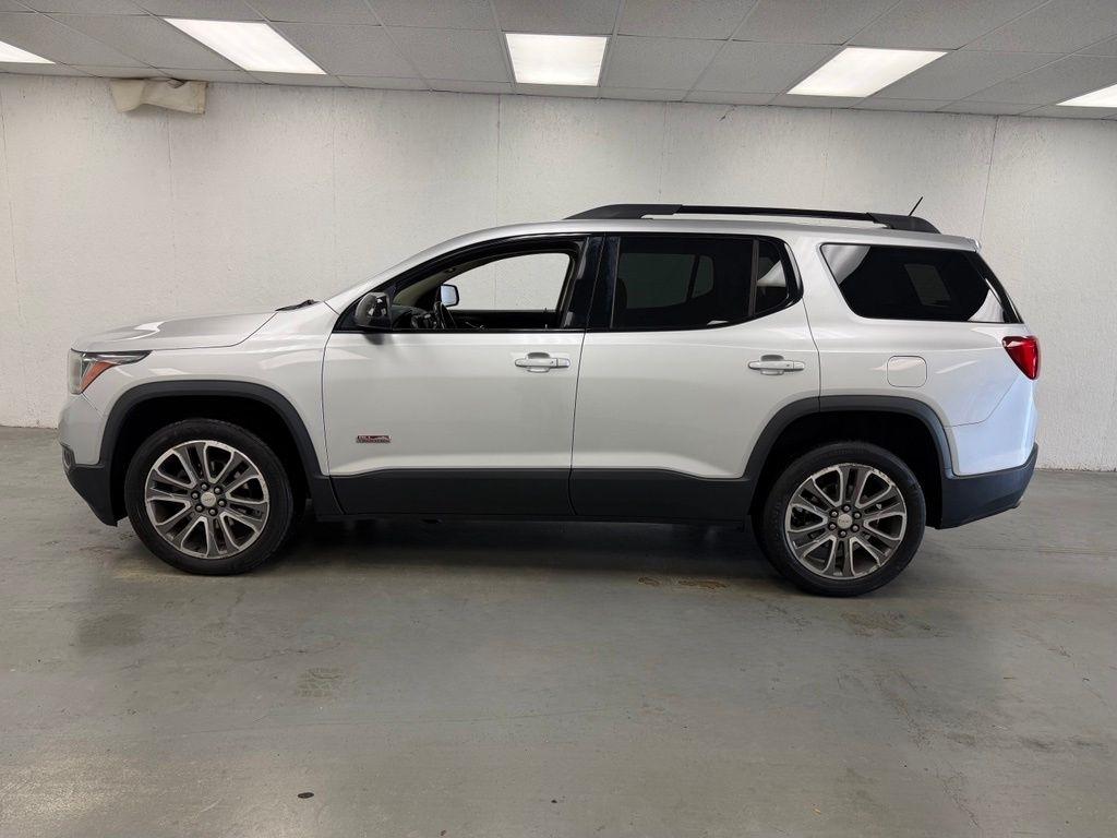 GMC Acadia  2017