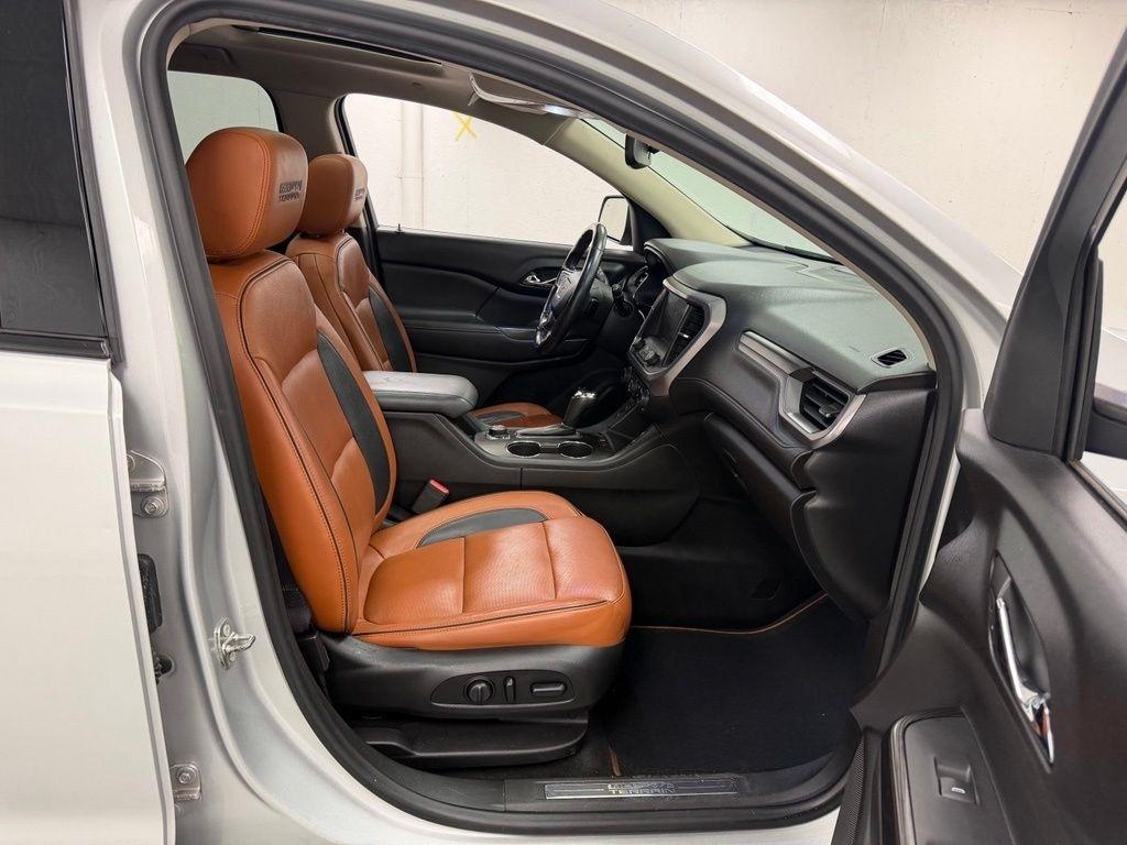 GMC Acadia  2017